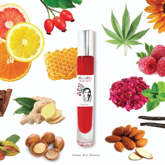 Juicy Honey Lip Oil Serum / Ultra Glossy Sheer Red, Hydrating High Shine Gloss - Picture 4 of 14